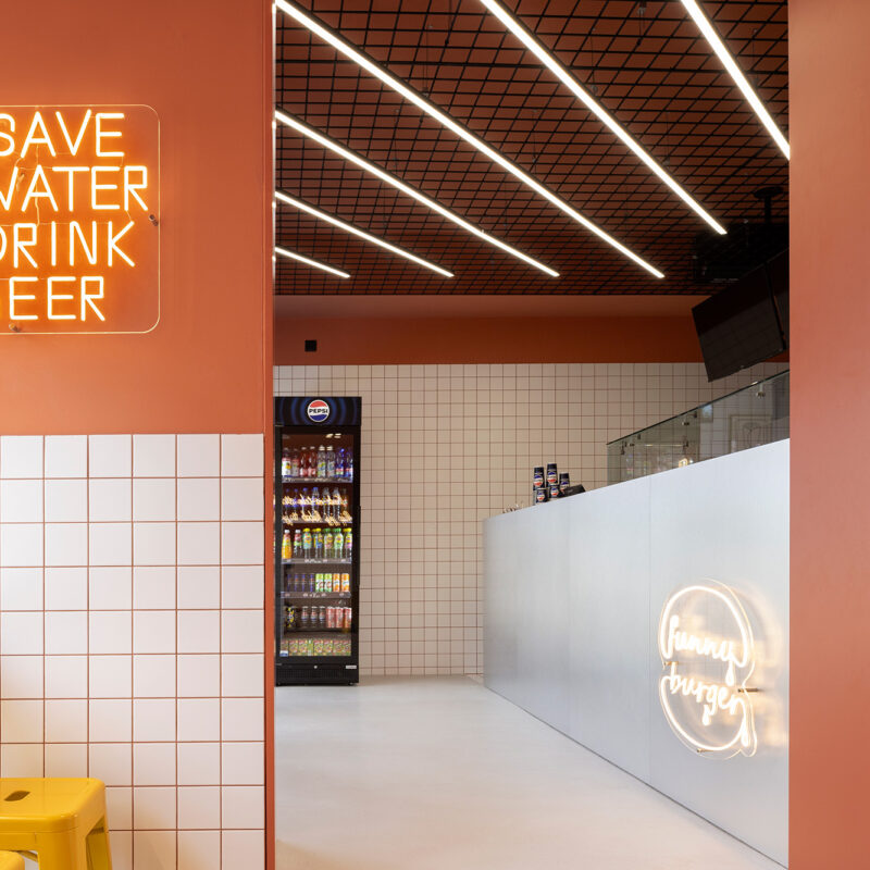 BLZK_FUNNY_BURGER_P2A9598 V.1